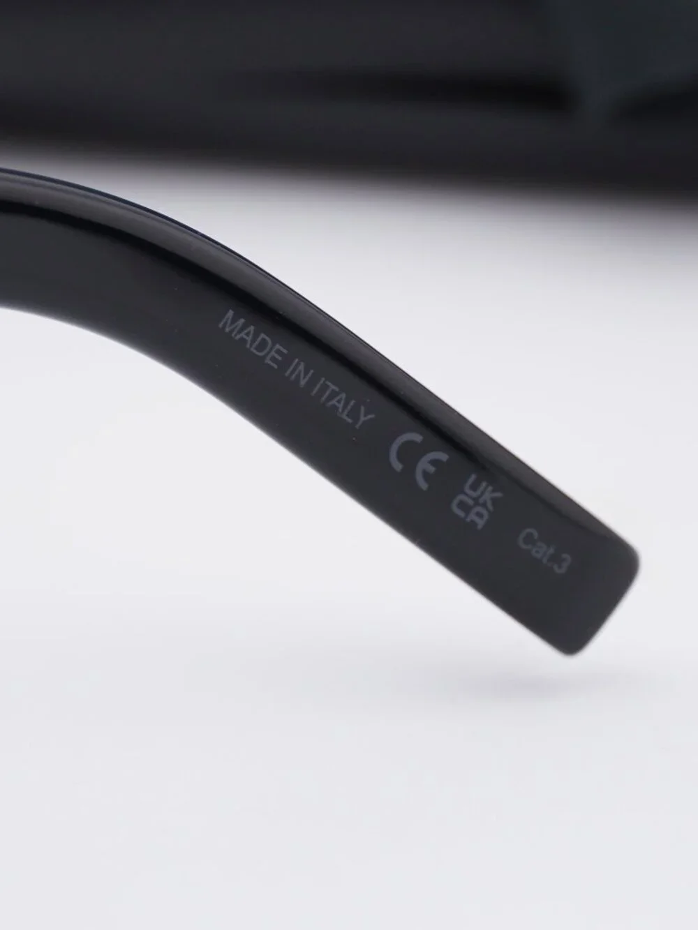Saint Laurent SL424 001 Square Sunglasses - Black